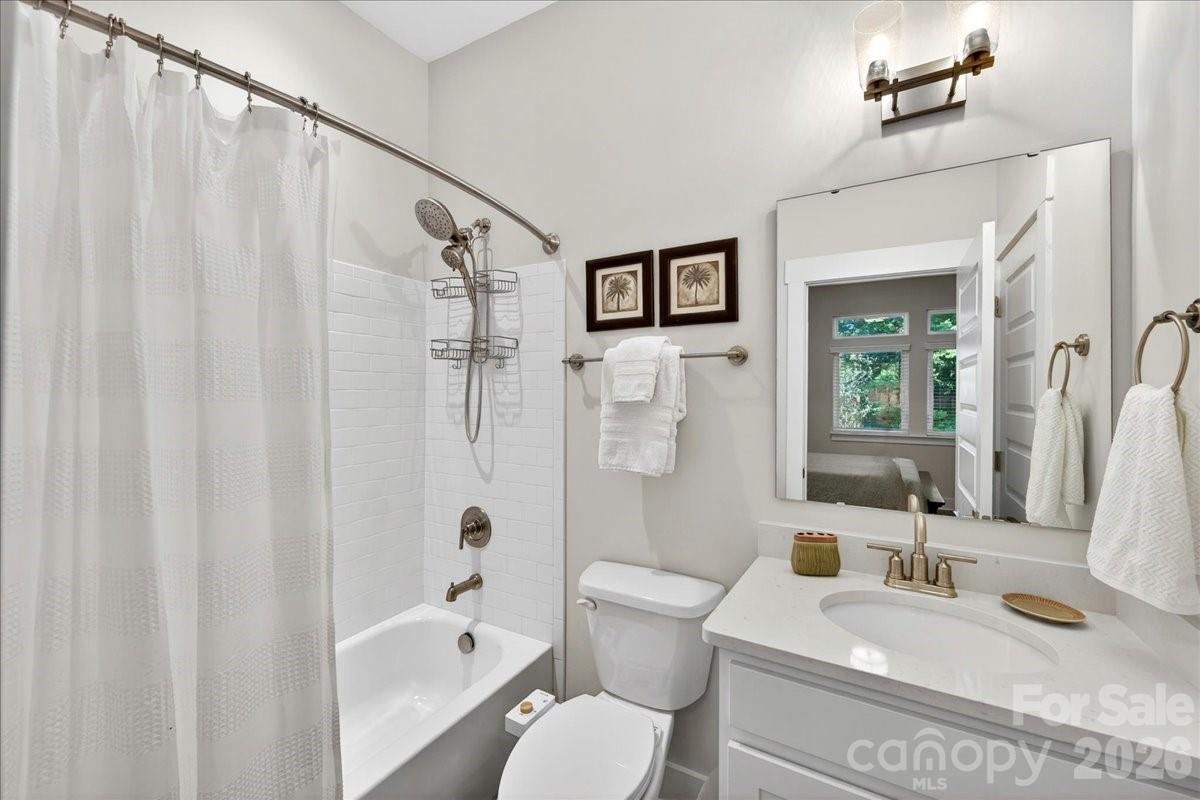 4136 Castleton Road Charlotte NC 28211