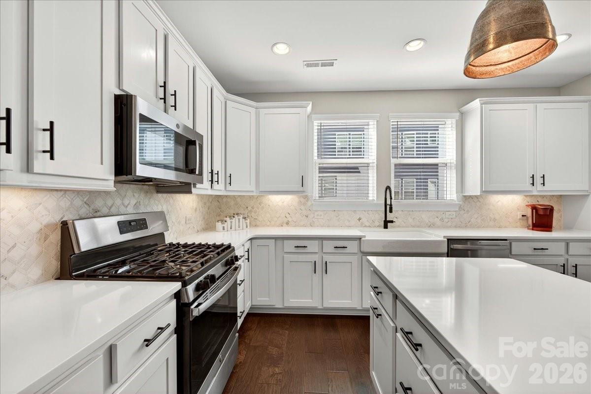 4136 Castleton Road Charlotte NC 28211