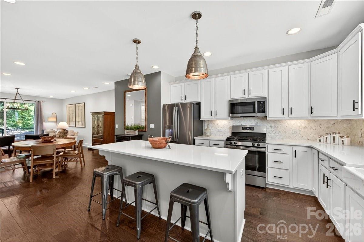 4136 Castleton Road Charlotte NC 28211