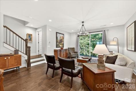 4136 Castleton Road Charlotte NC 28211