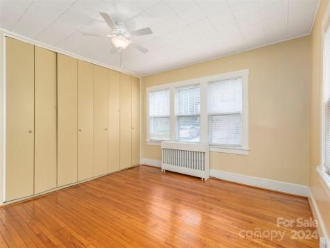 10 Buckingham Court Asheville NC 28803