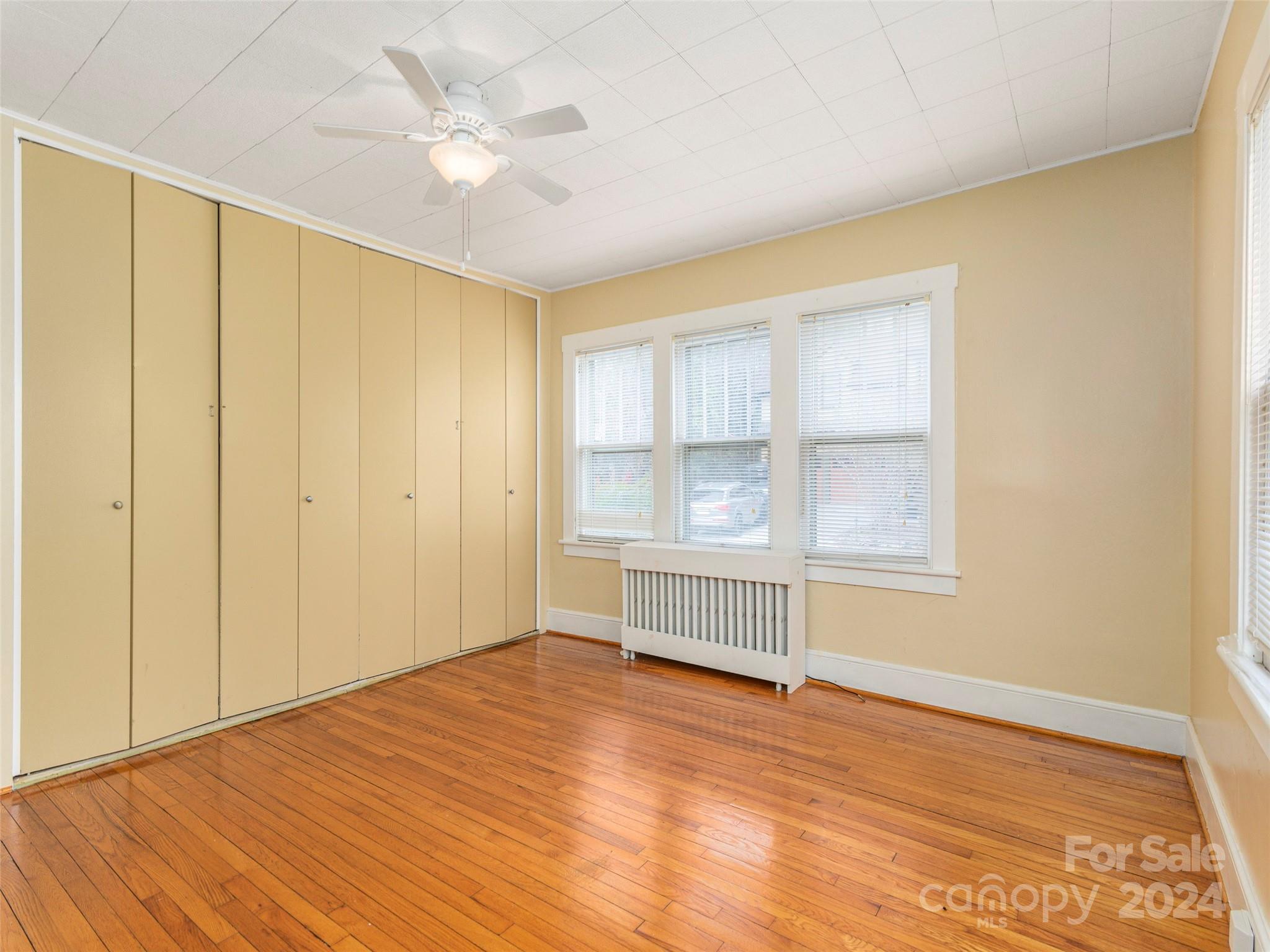 10 Buckingham Court Asheville NC 28803
