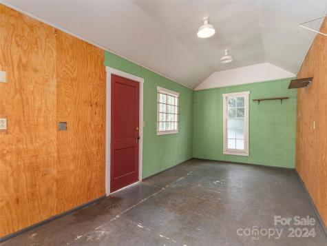 10 Buckingham Court Asheville NC 28803
