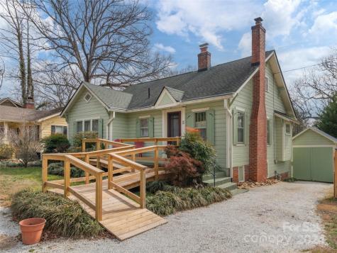 10 Buckingham Court Asheville NC 28803