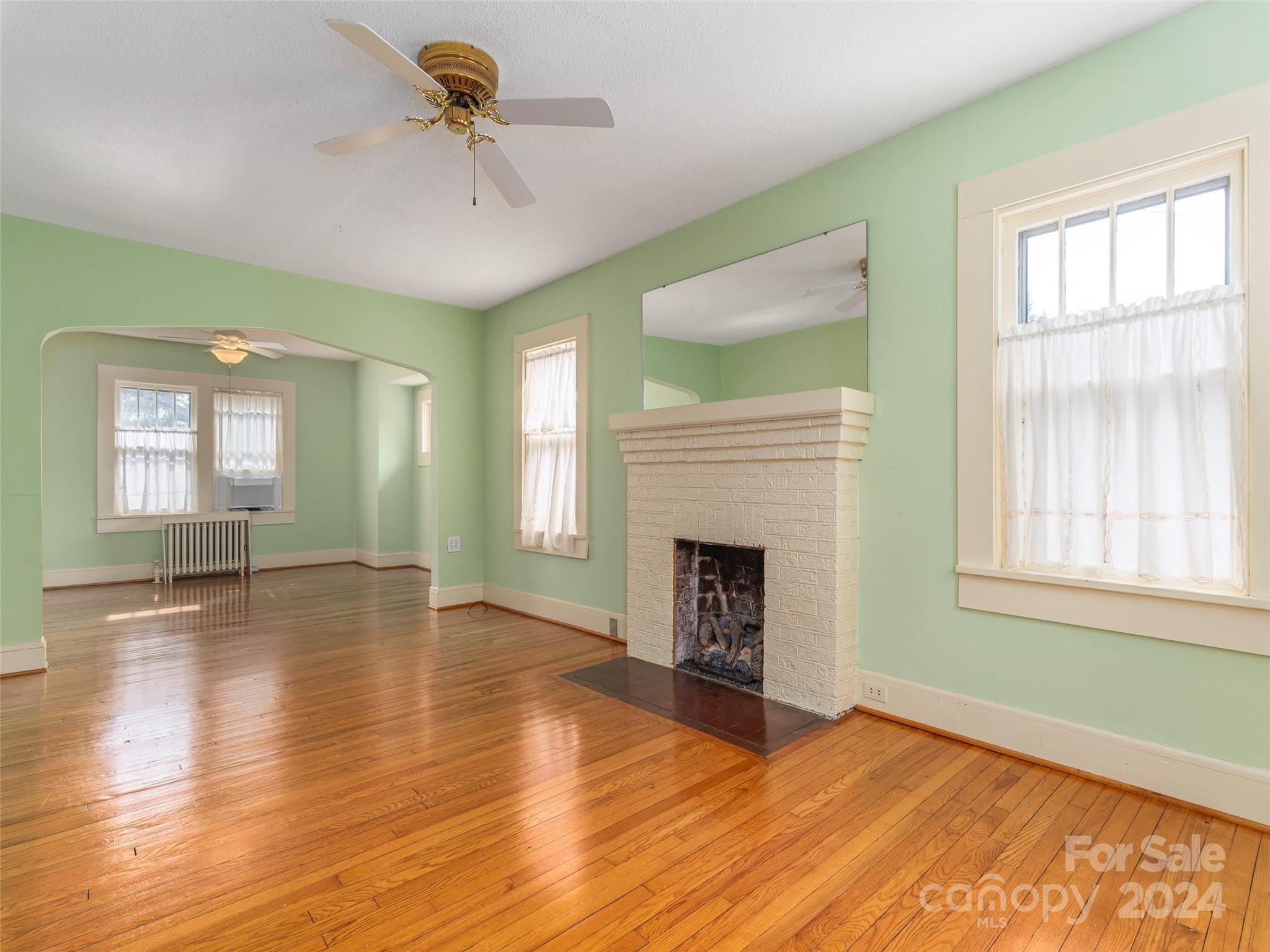 10 Buckingham Court Asheville NC 28803