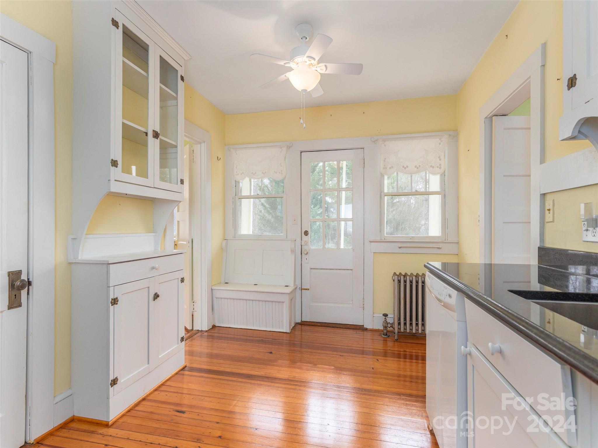 10 Buckingham Court Asheville NC 28803