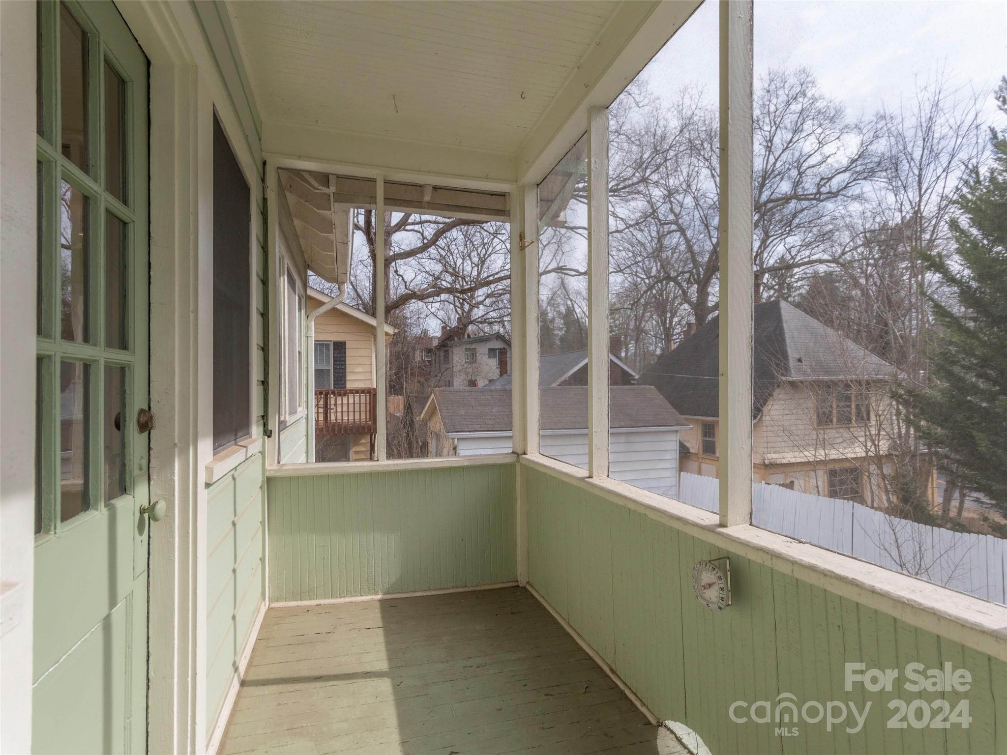 10 Buckingham Court Asheville NC 28803