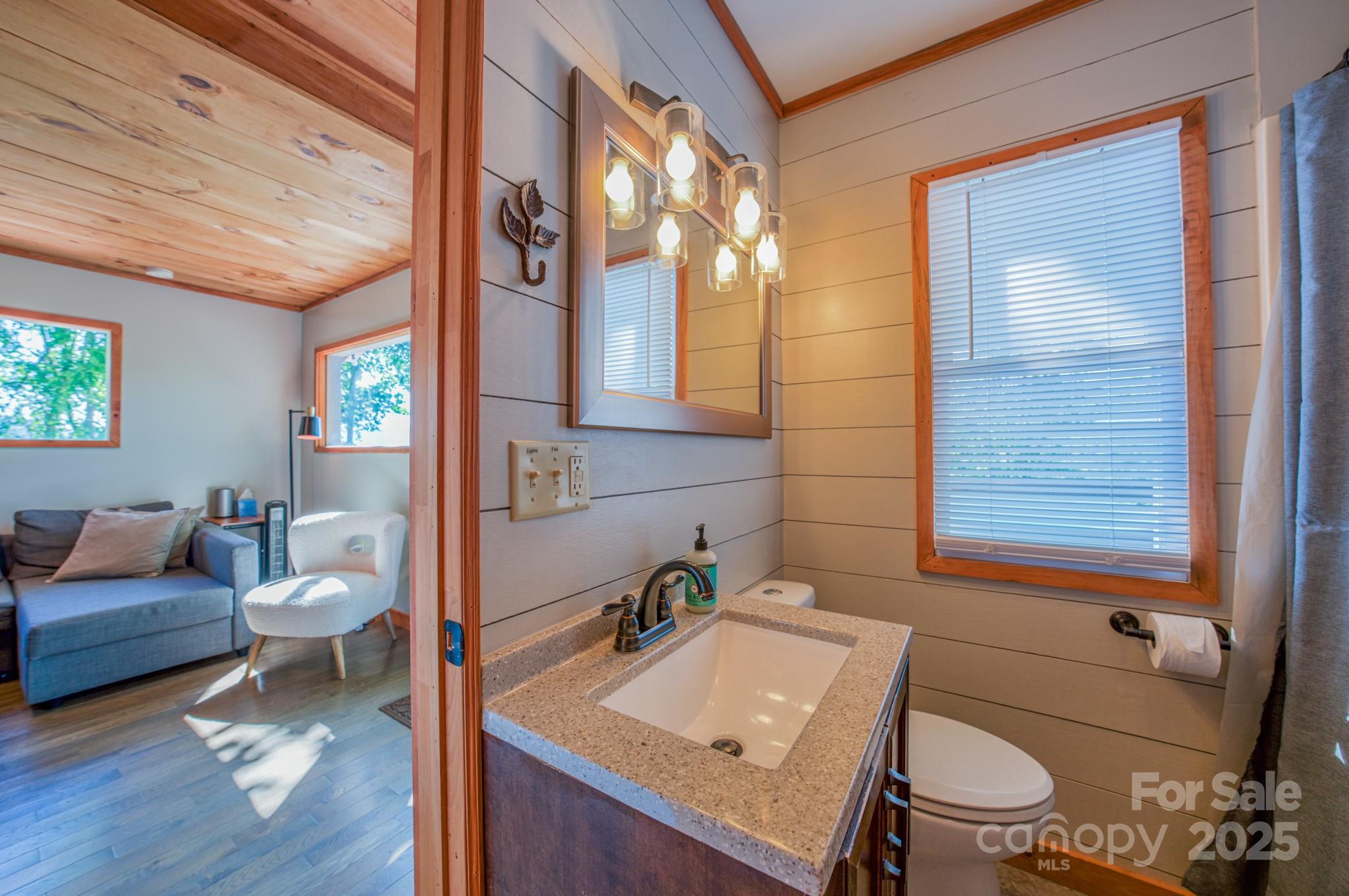 571 Paradise Mountain Road Canton NC 28716