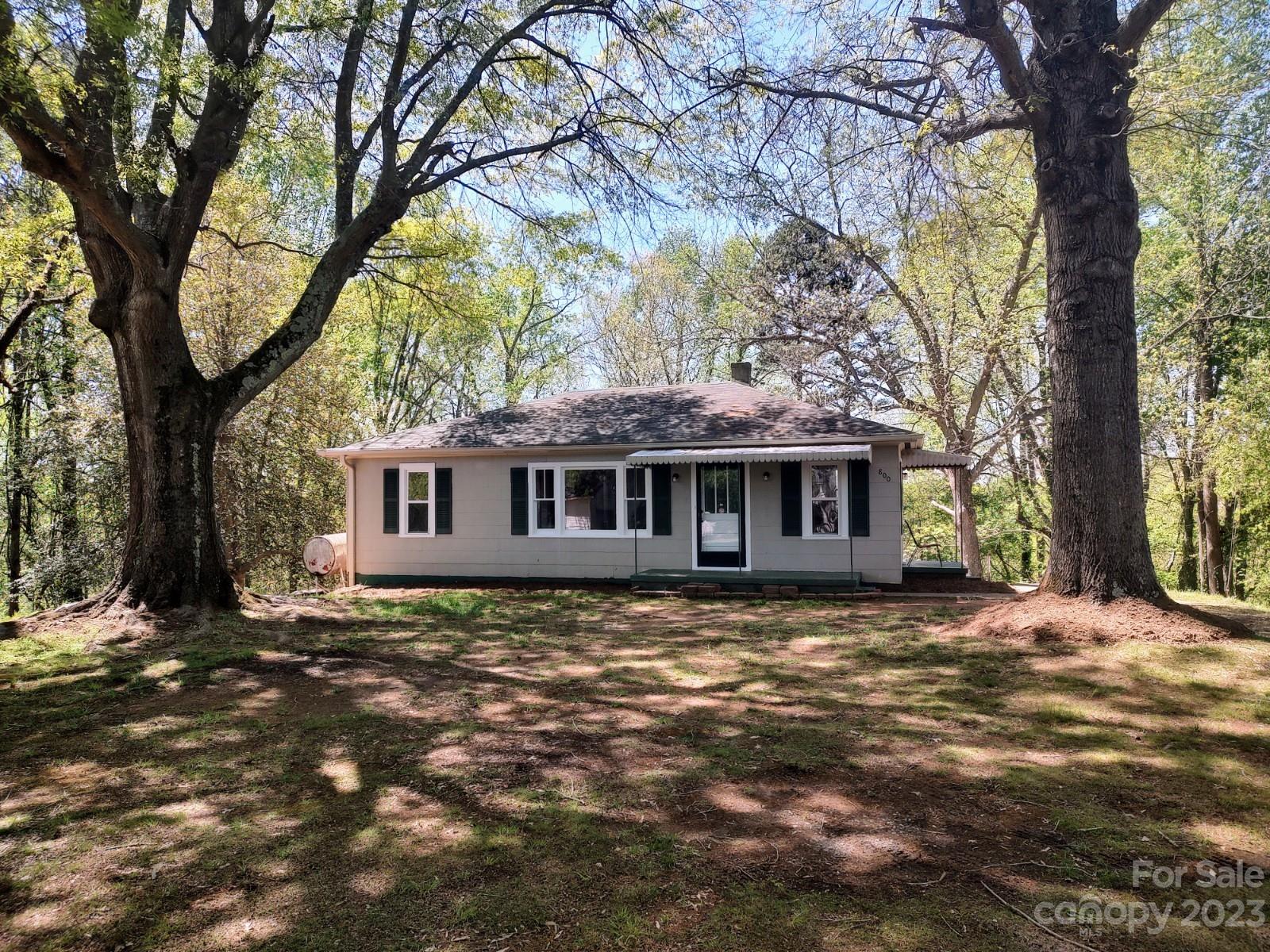 800 13th Avenue SE Hickory NC 28602