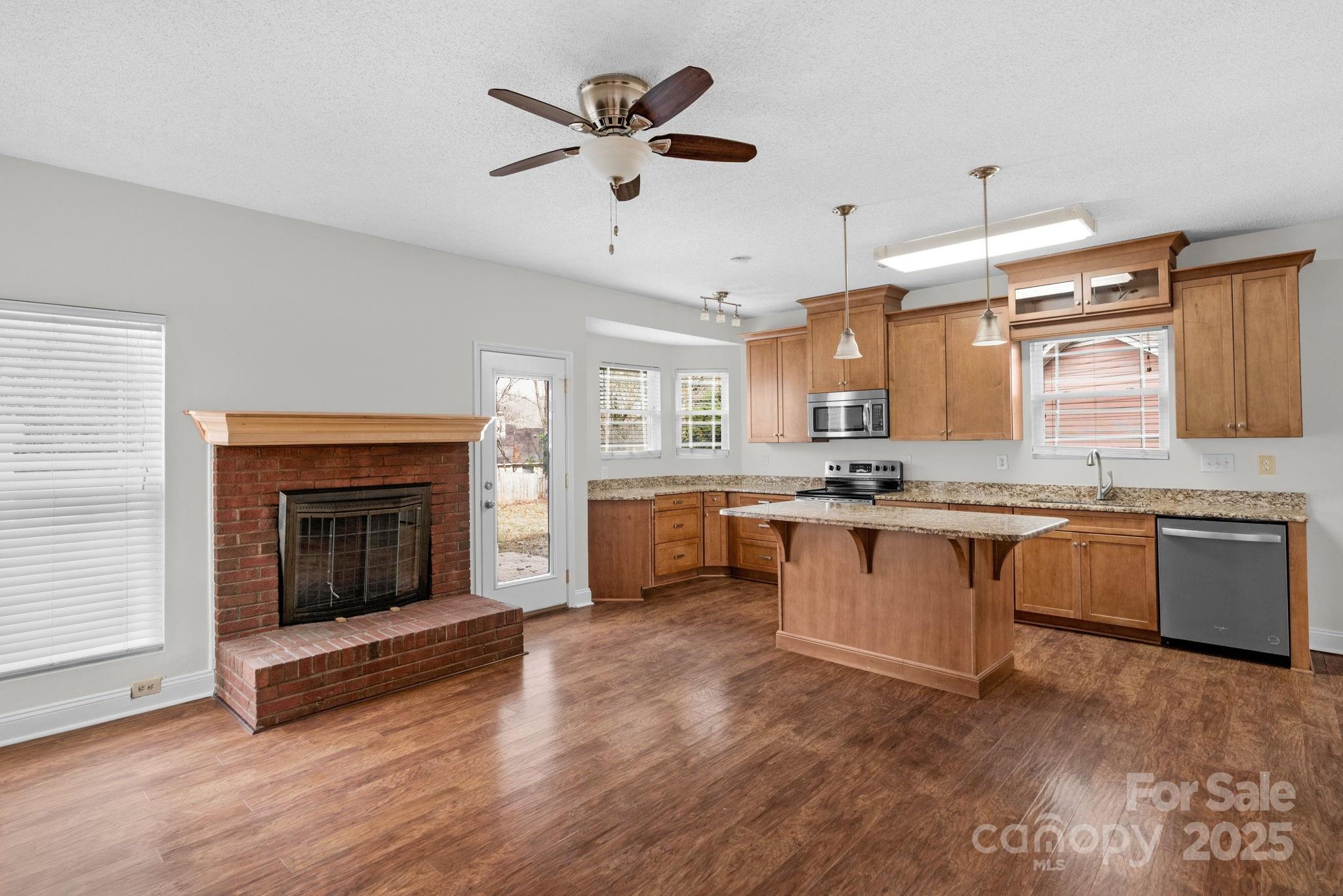 6109 Tartan Green Court Charlotte NC 28227