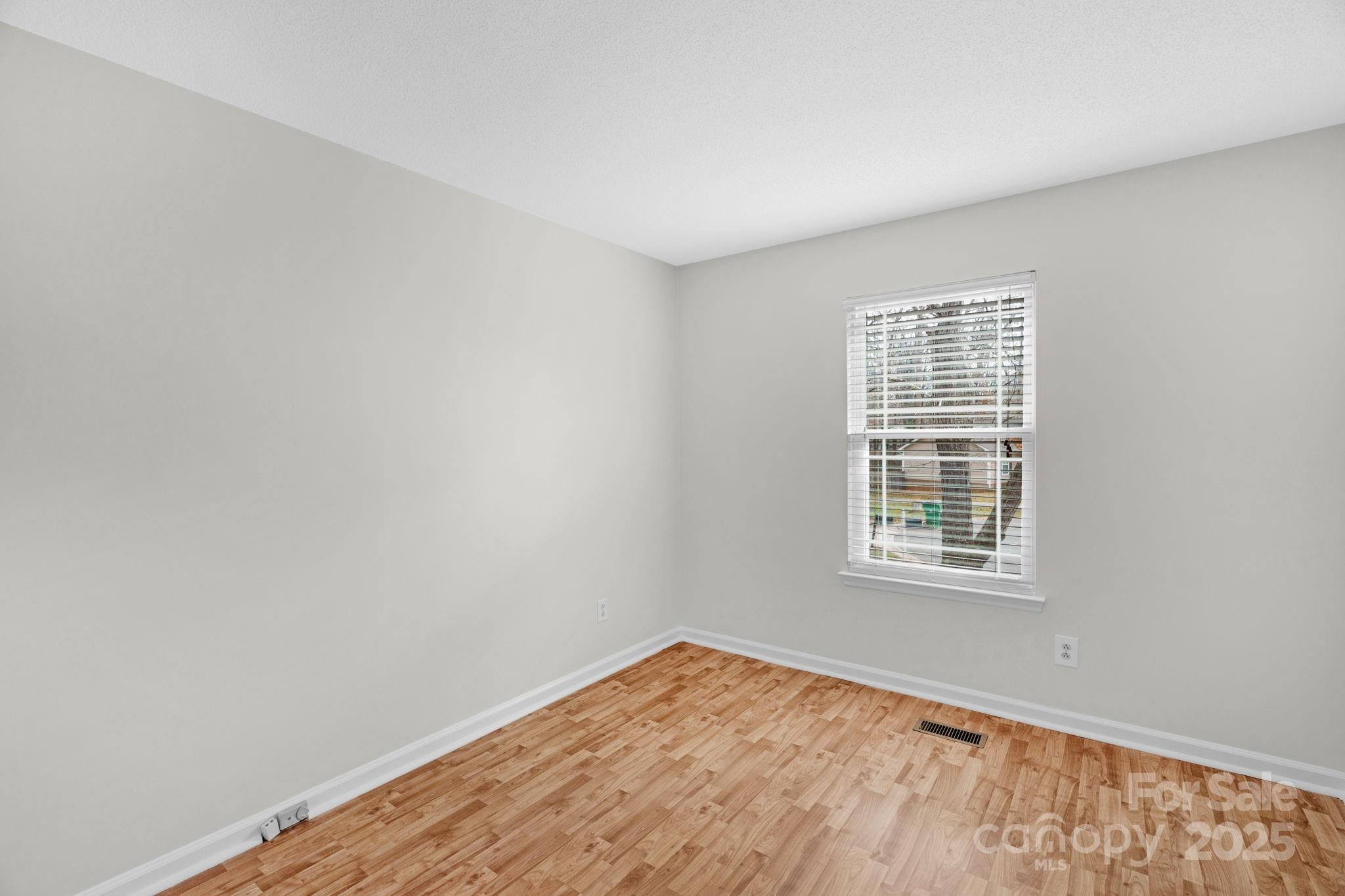6109 Tartan Green Court Charlotte NC 28227