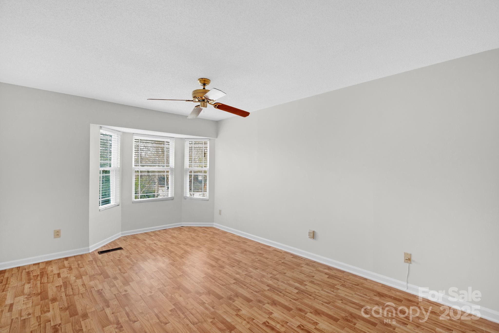 6109 Tartan Green Court Charlotte NC 28227