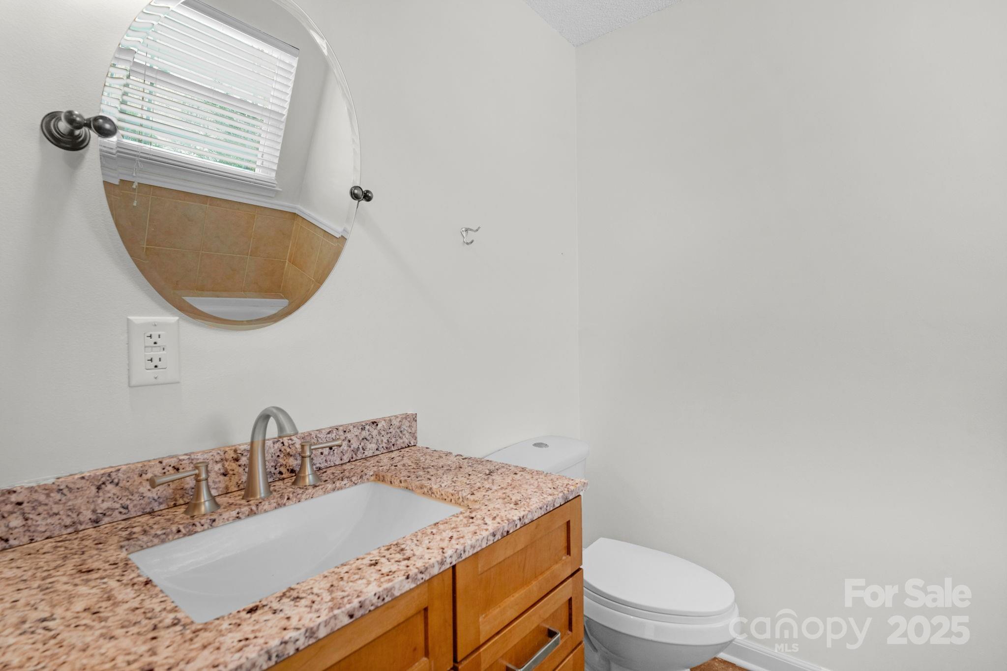 6109 Tartan Green Court Charlotte NC 28227