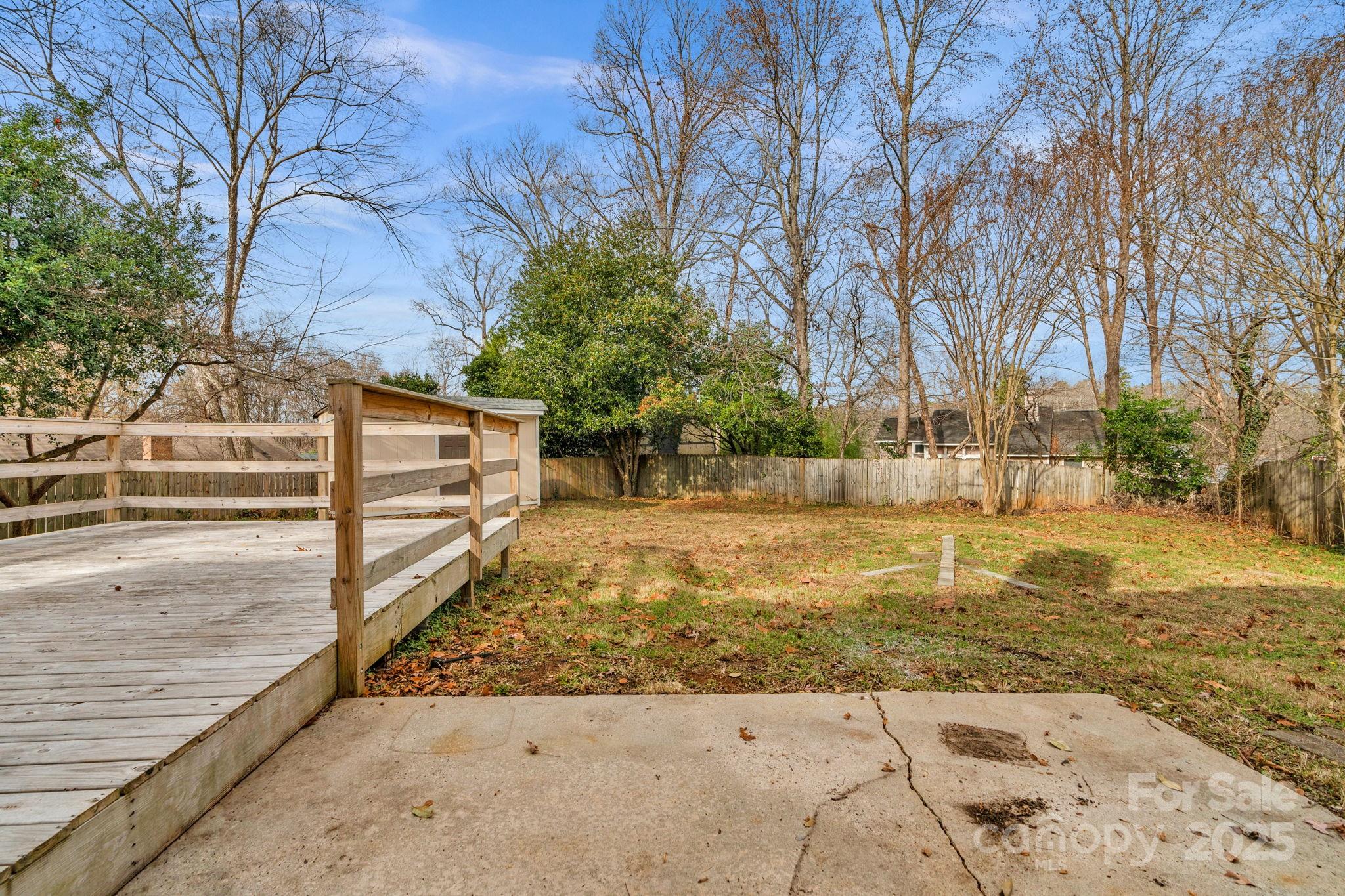 6109 Tartan Green Court Charlotte NC 28227