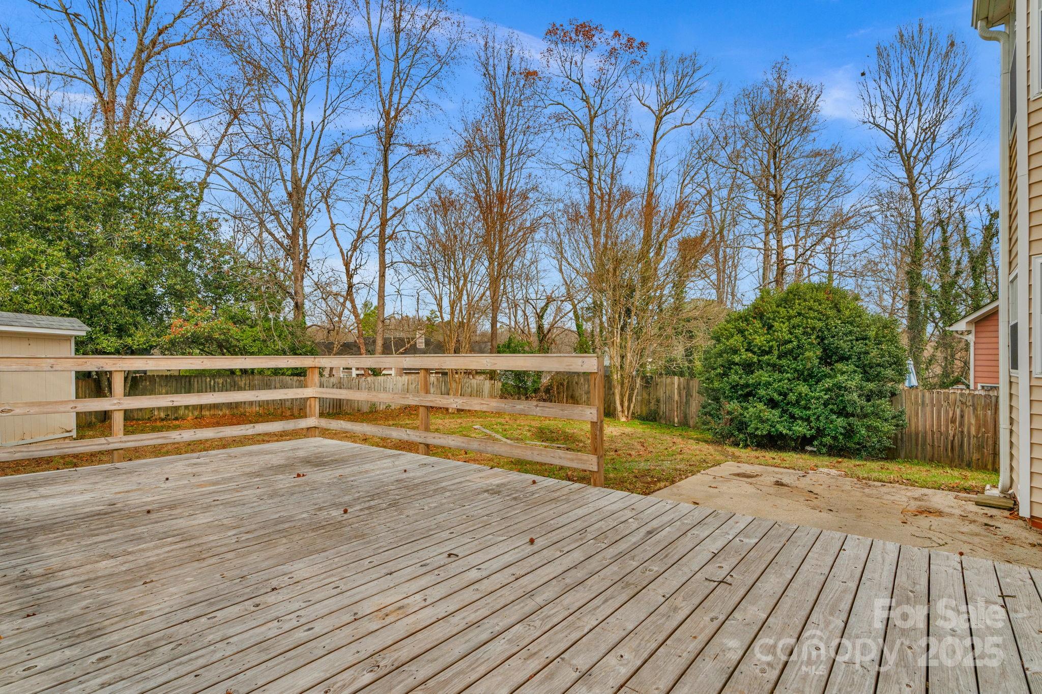 6109 Tartan Green Court Charlotte NC 28227