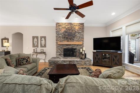 3946 Lake Spring Cove Court Denver NC 28037