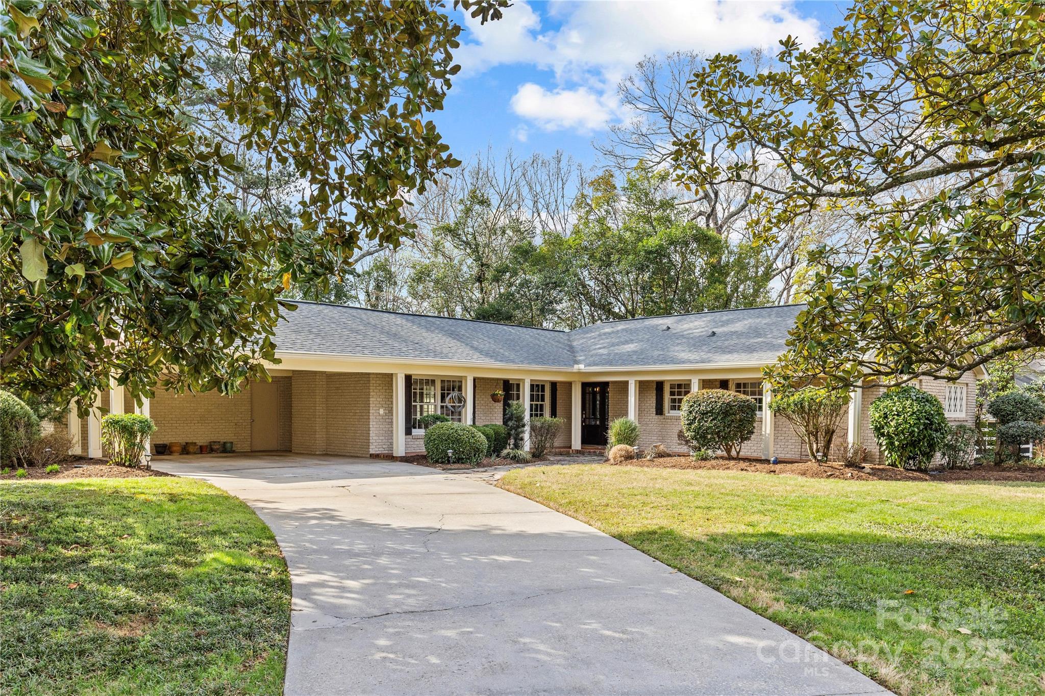 6014 Glenridge Road Charlotte NC 28211