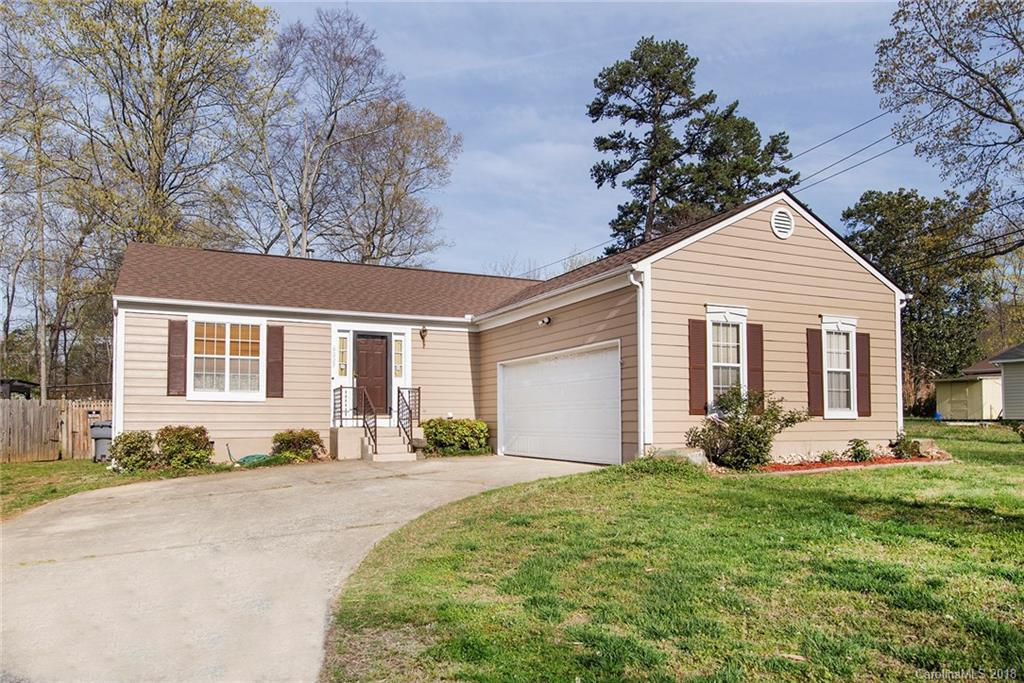 6027 Running Deer Road Charlotte NC 28214