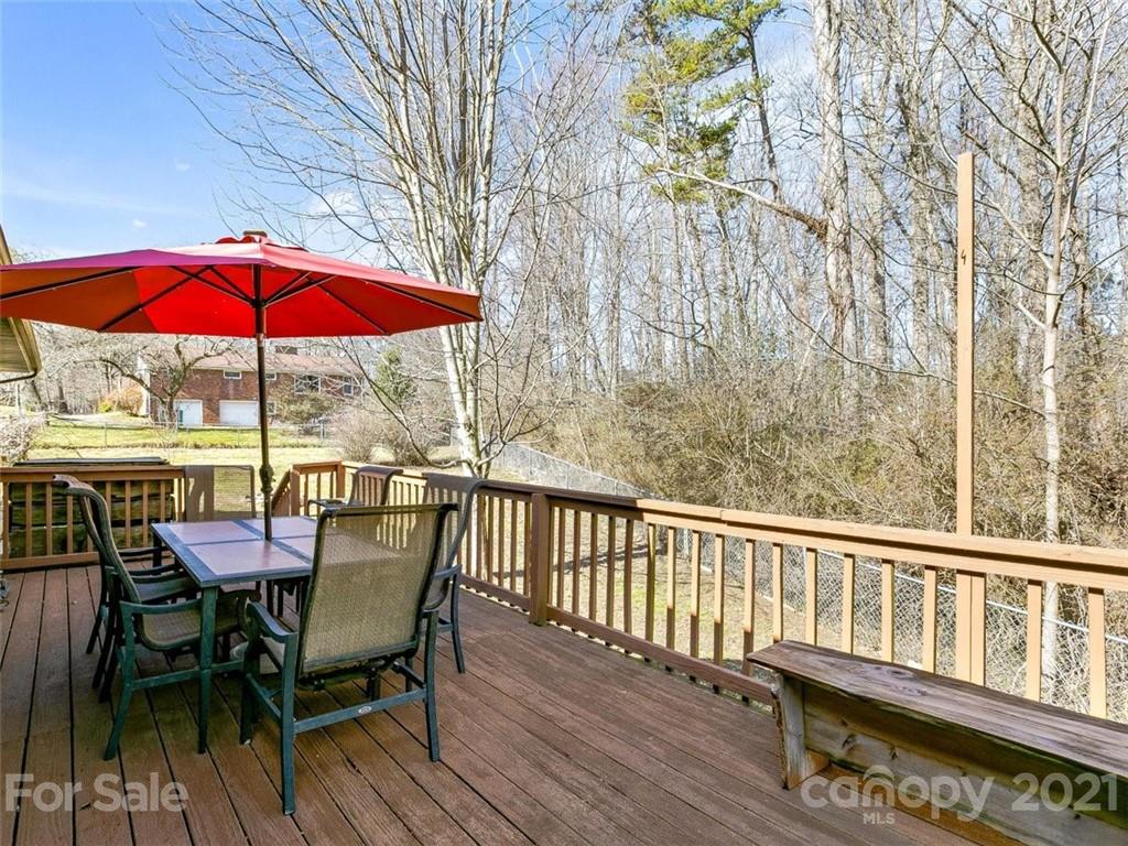 7 Horton Drive Candler NC 28715