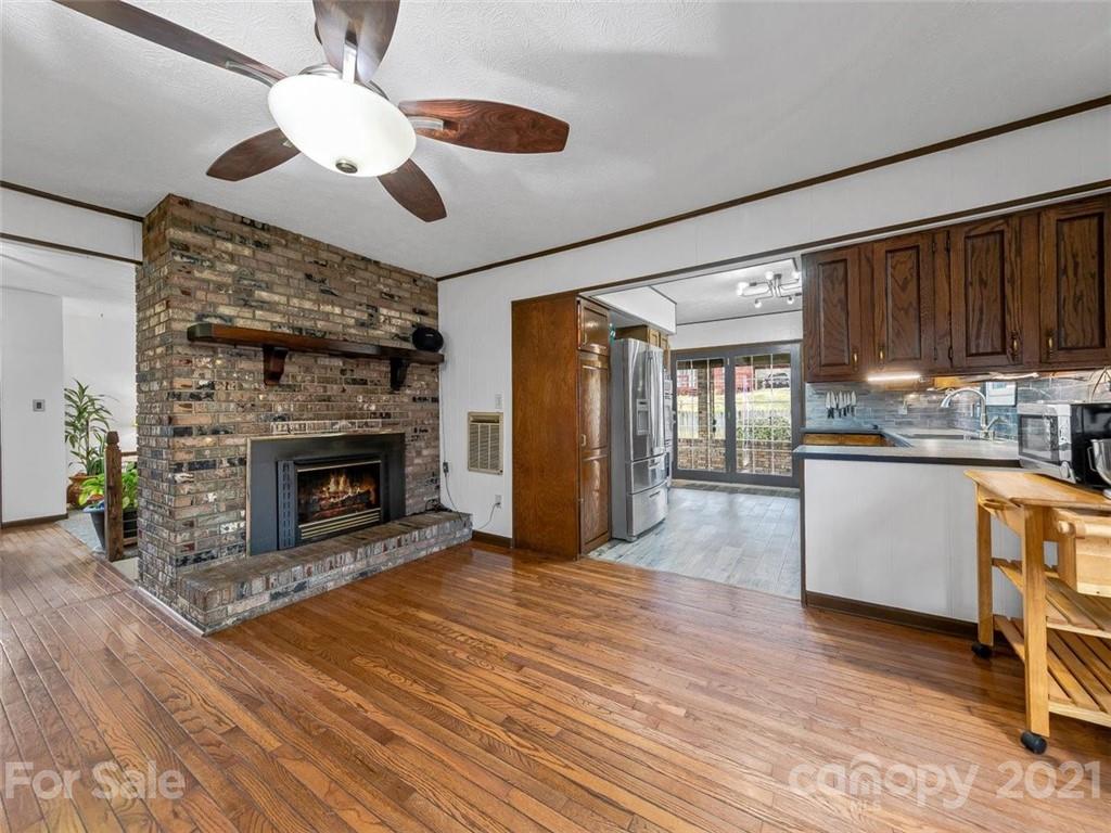 7 Horton Drive Candler NC 28715