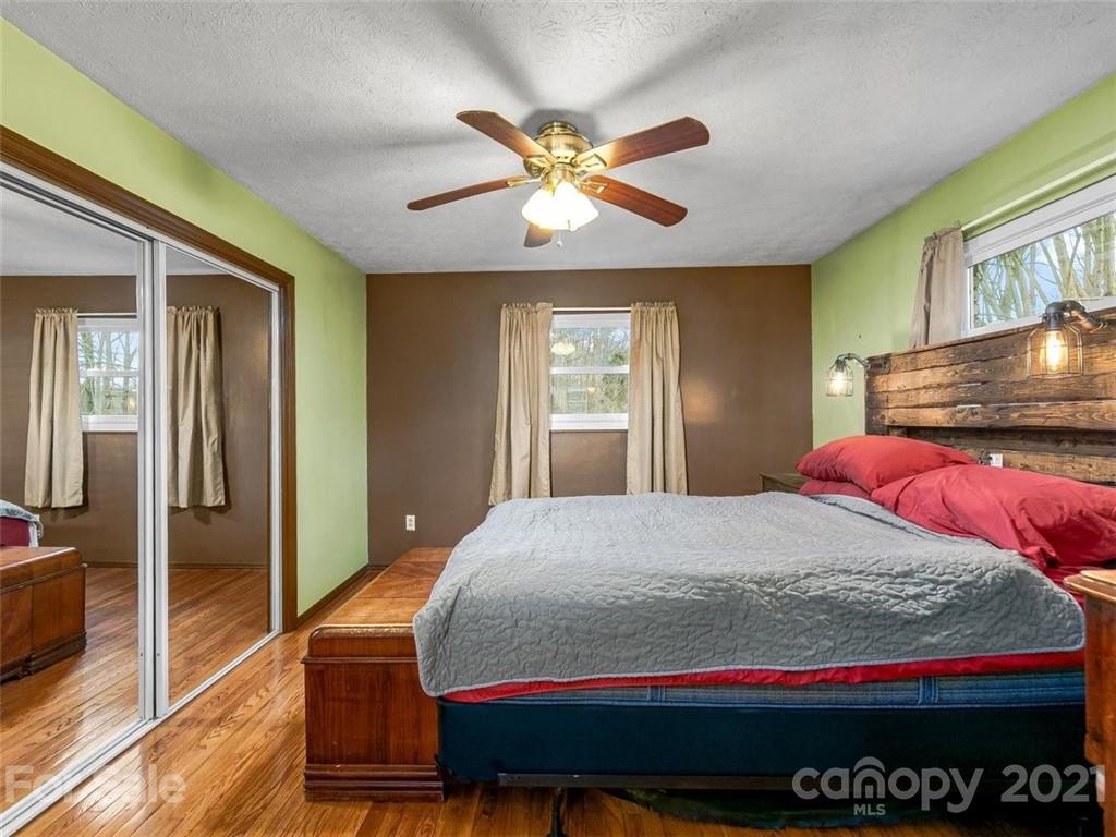 7 Horton Drive Candler NC 28715