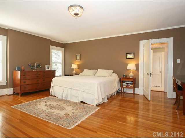 925 Ideal Way Charlotte NC 28203