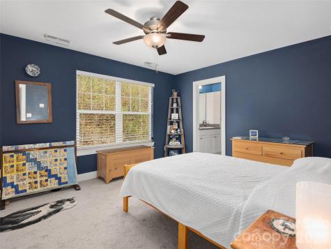 201 Stoney Point Way Candler NC 28715