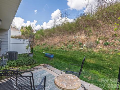 201 Stoney Point Way Candler NC 28715