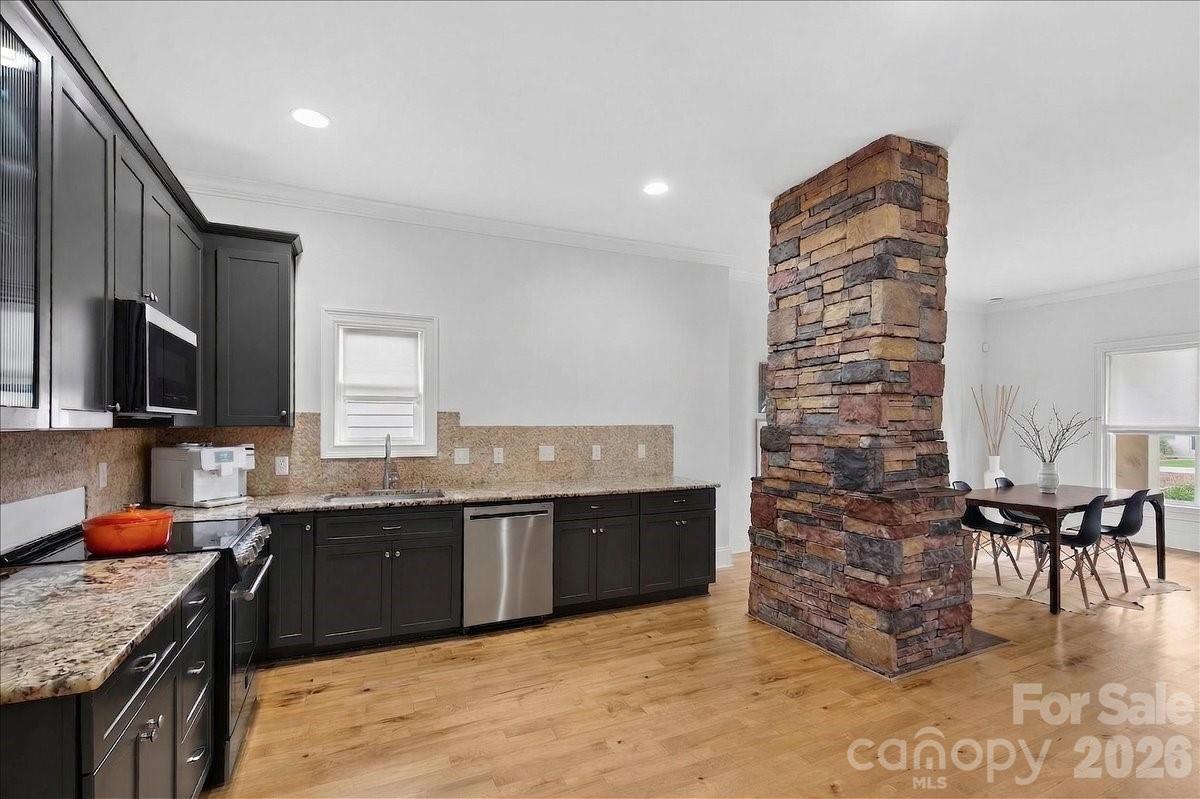 1001 Parkwood Avenue Charlotte NC 28205