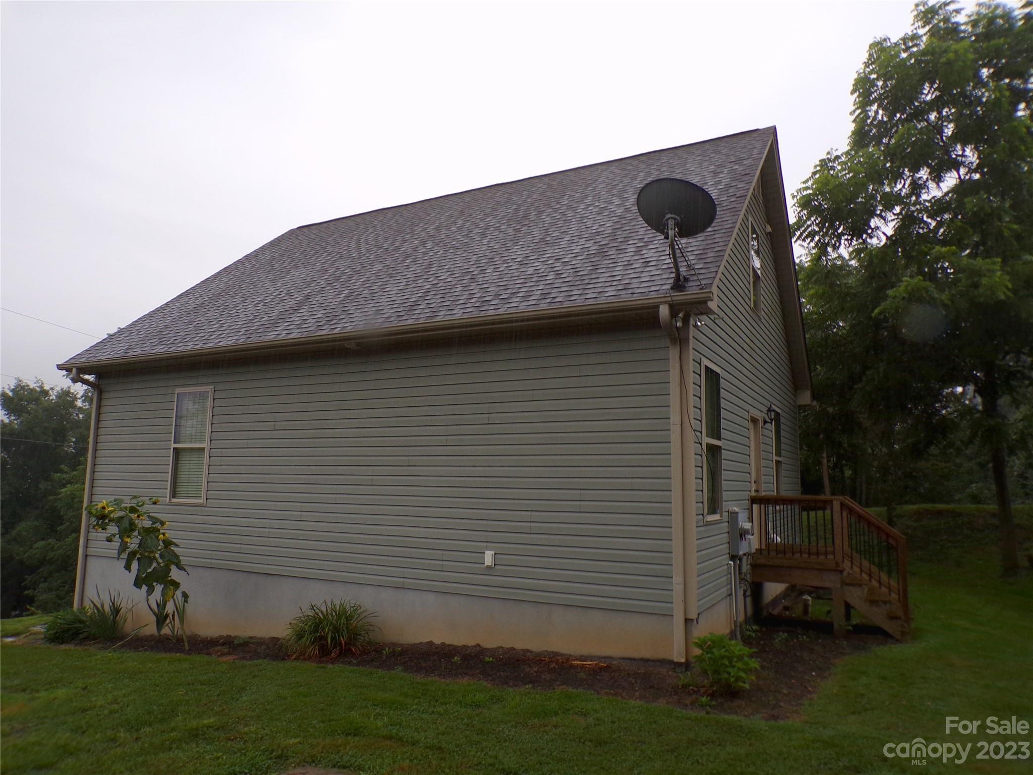 111 Pinkie Lane Canton NC 28716