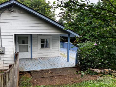 120 Harrison Street Swannanoa NC 28778