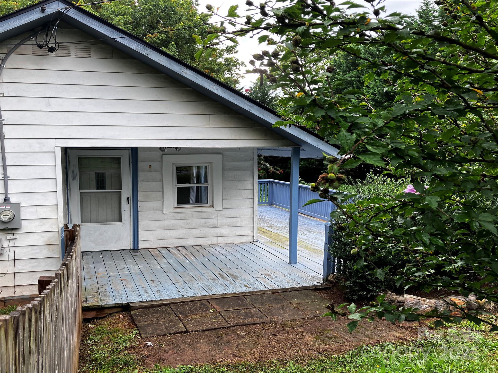 120 Harrison Street Swannanoa NC 28778