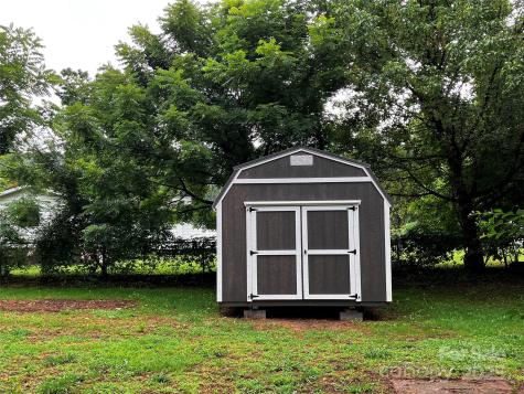 120 Harrison Street Swannanoa NC 28778