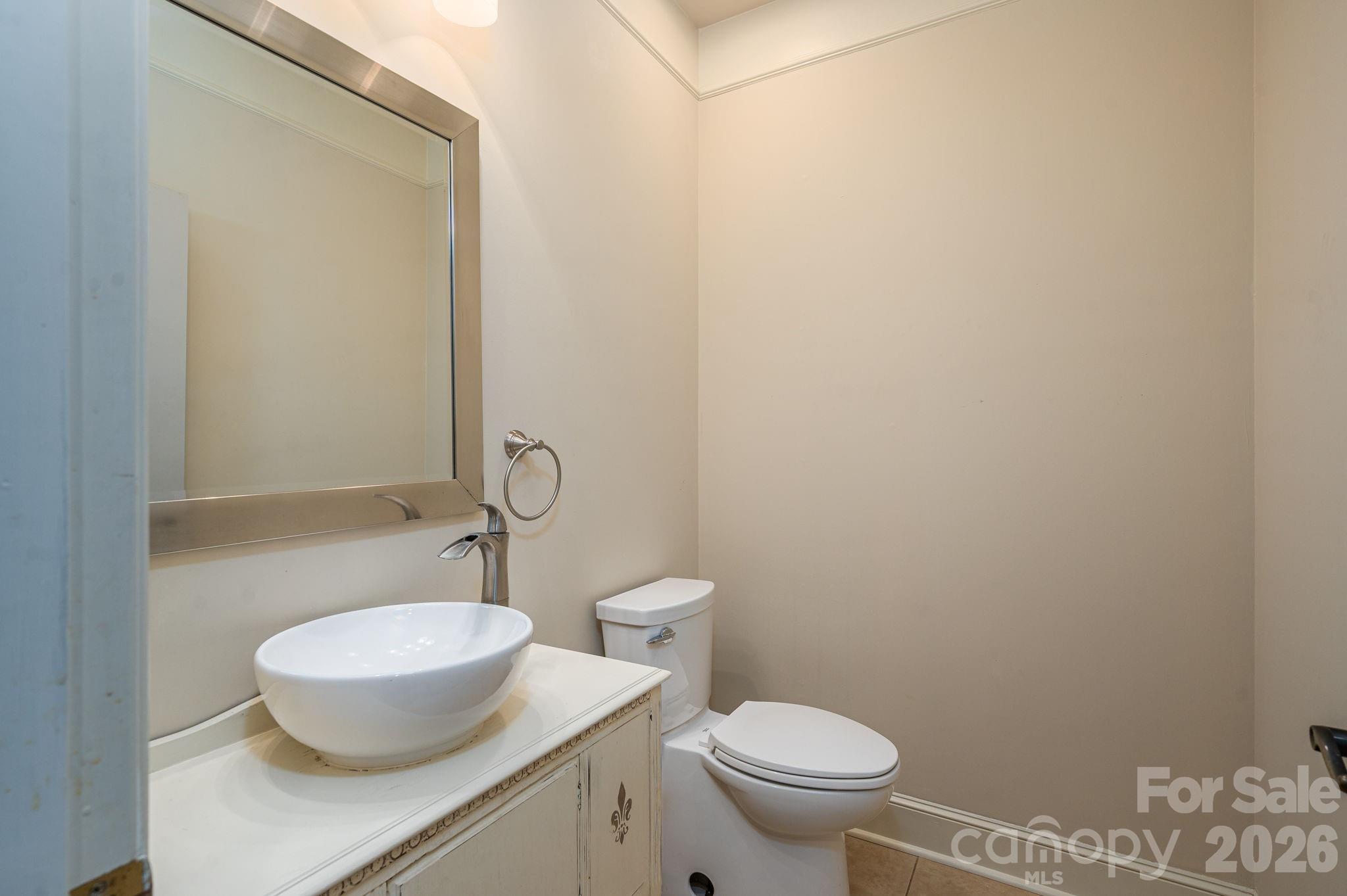208 Hollow Road Lincolnton NC 28092