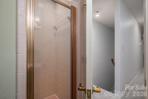 208 Hollow Road Lincolnton NC 28092