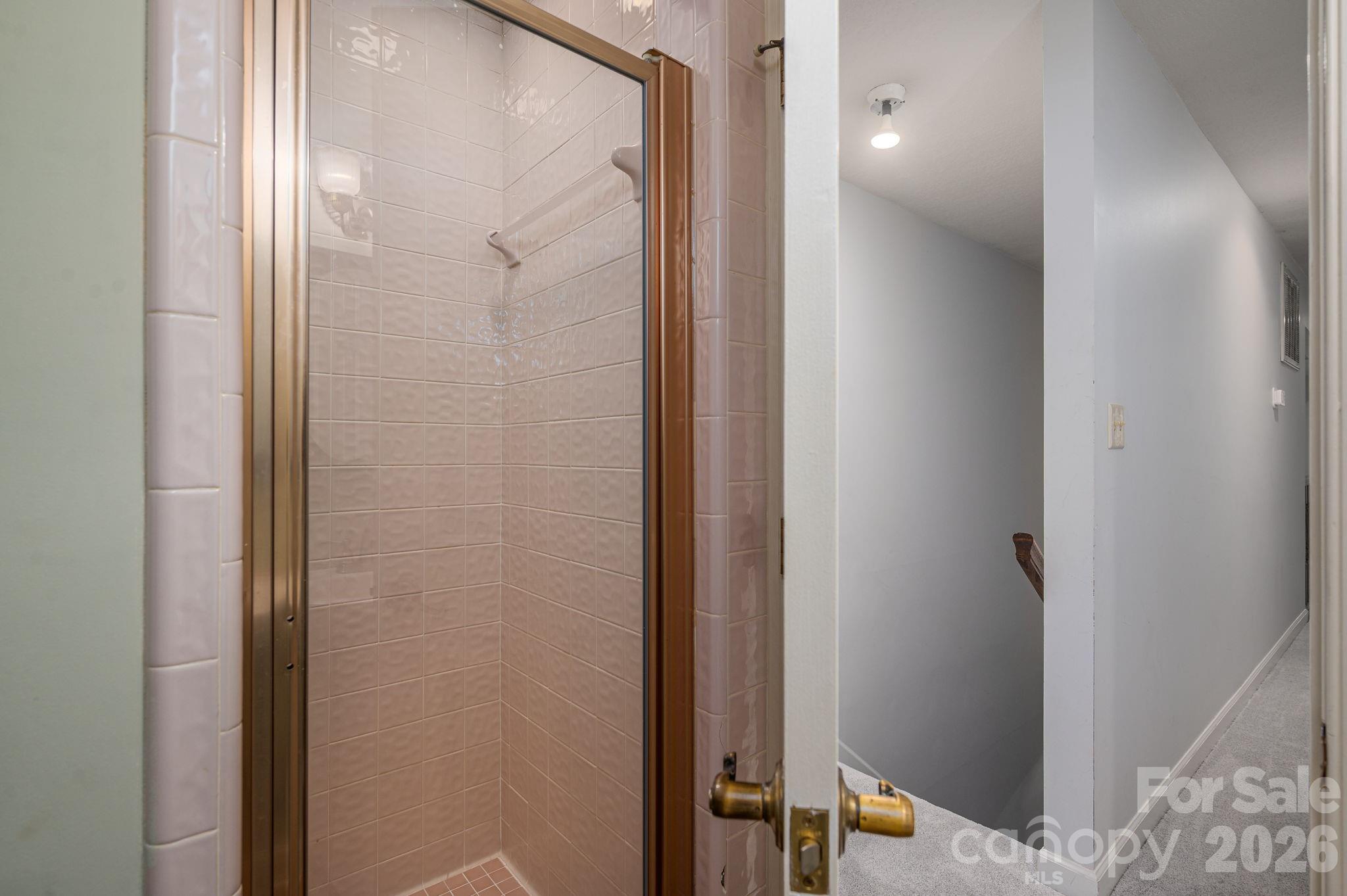 208 Hollow Road Lincolnton NC 28092