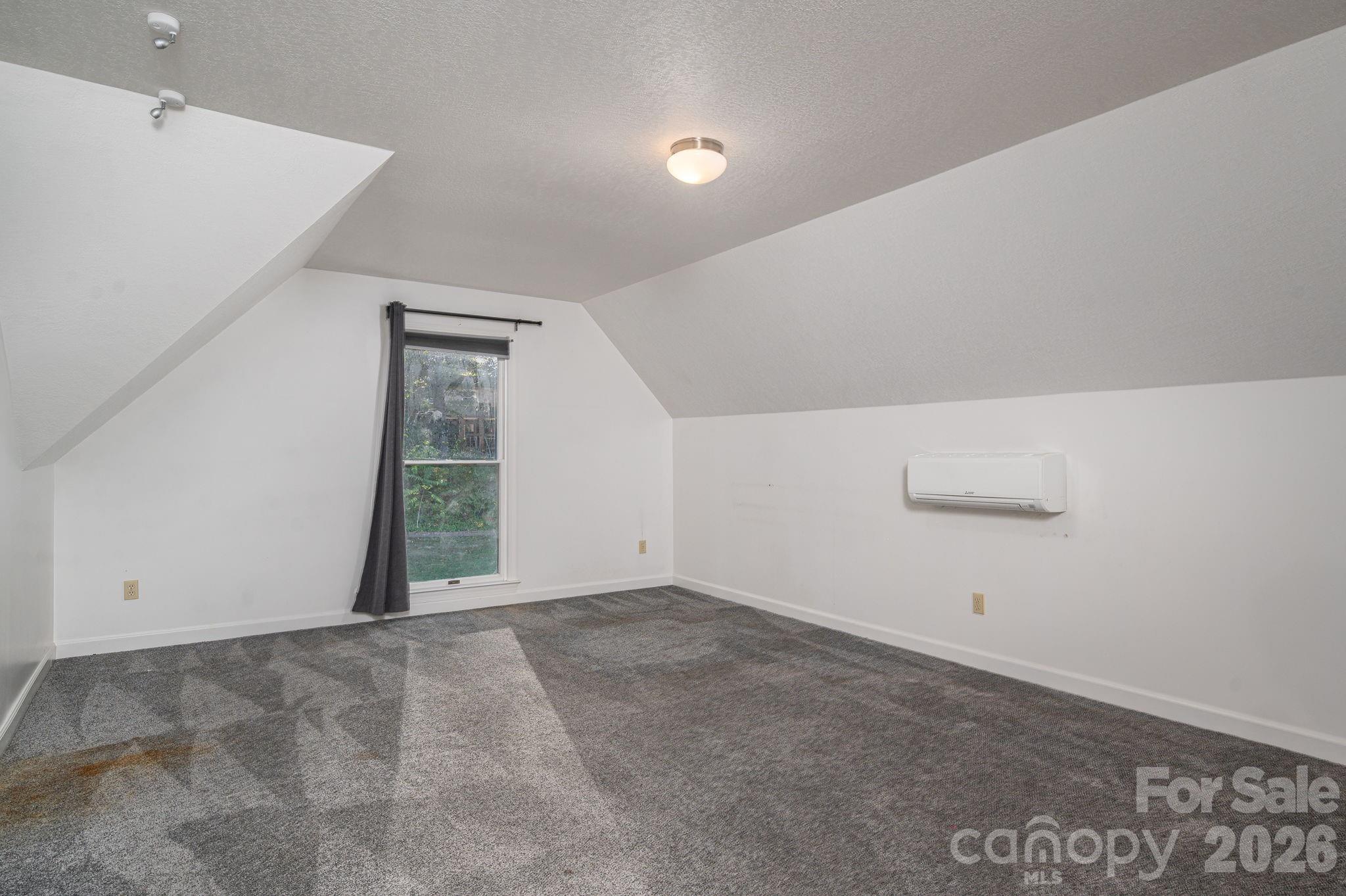 208 Hollow Road Lincolnton NC 28092