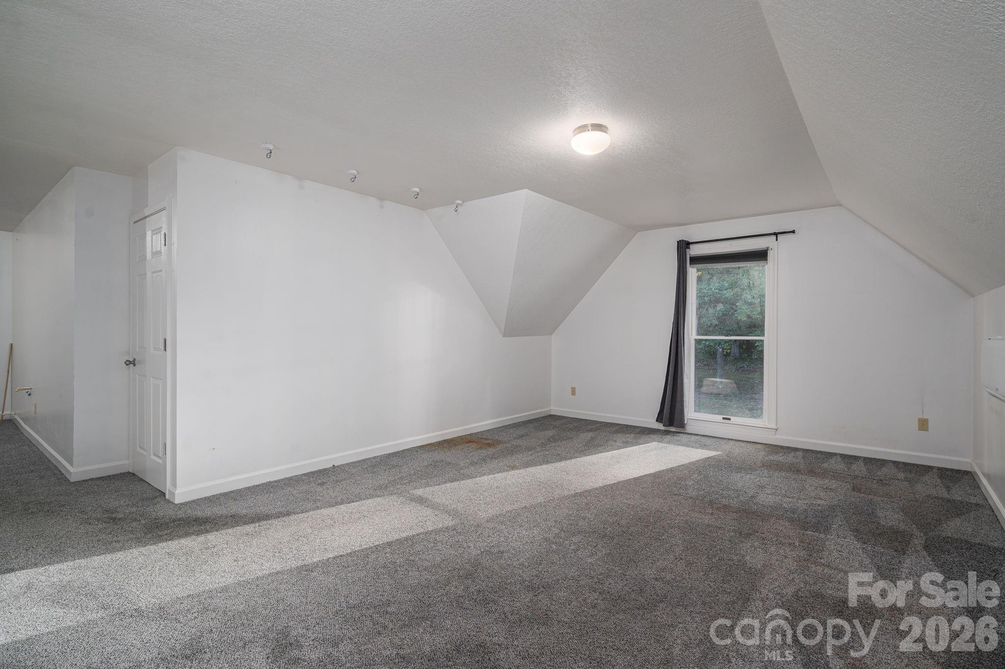208 Hollow Road Lincolnton NC 28092
