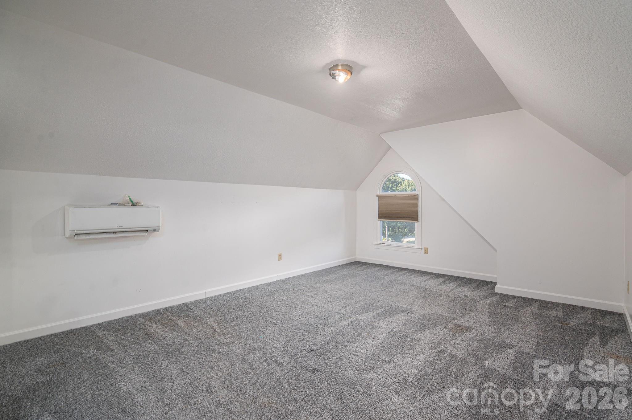 208 Hollow Road Lincolnton NC 28092