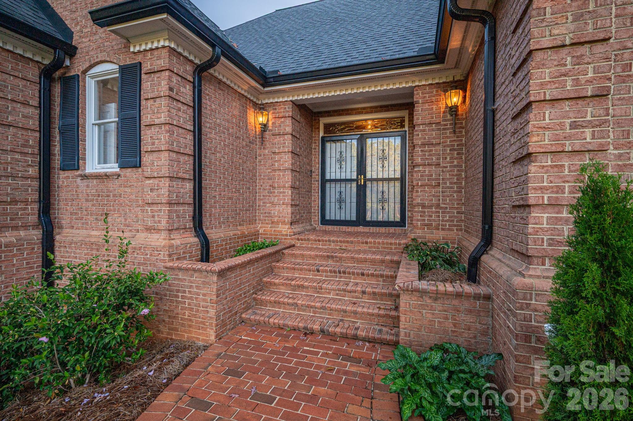 208 Hollow Road Lincolnton NC 28092