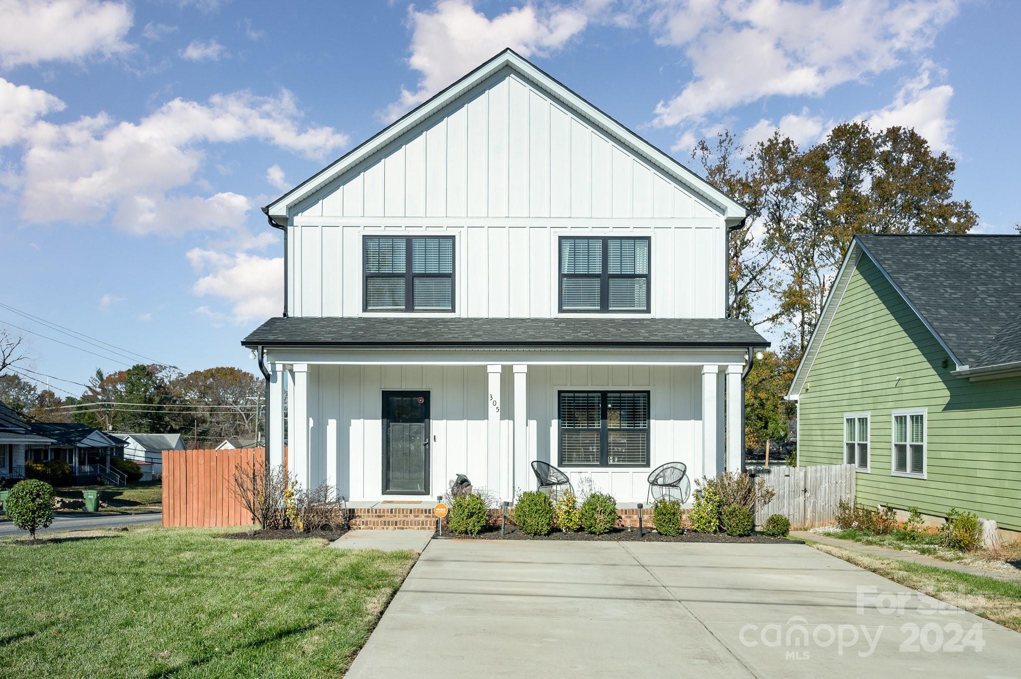 305 Piedmont Avenue Mount Holly NC 28120