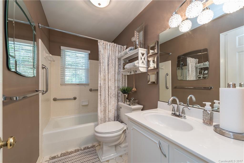 2343 Ainsdale Road Charlotte NC 28226