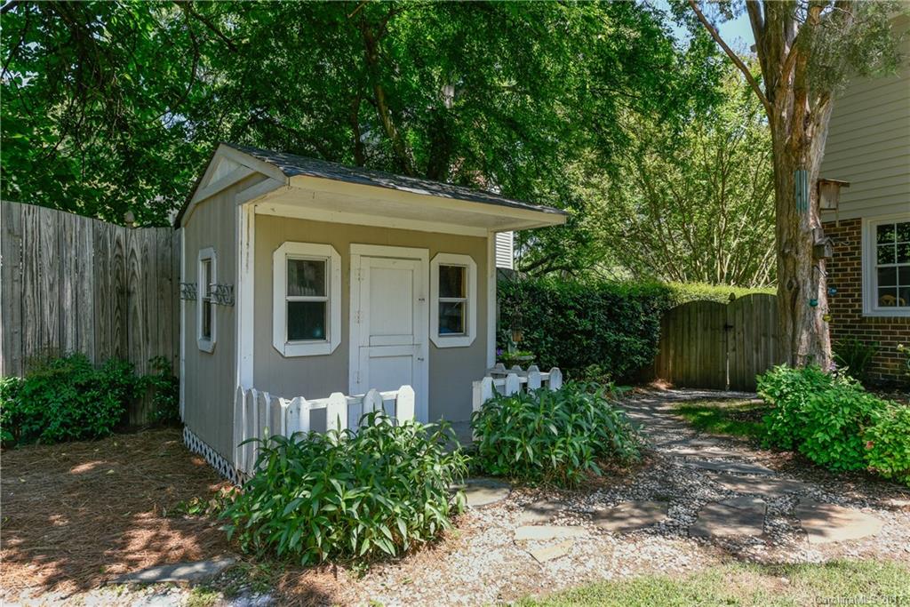2343 Ainsdale Road Charlotte NC 28226