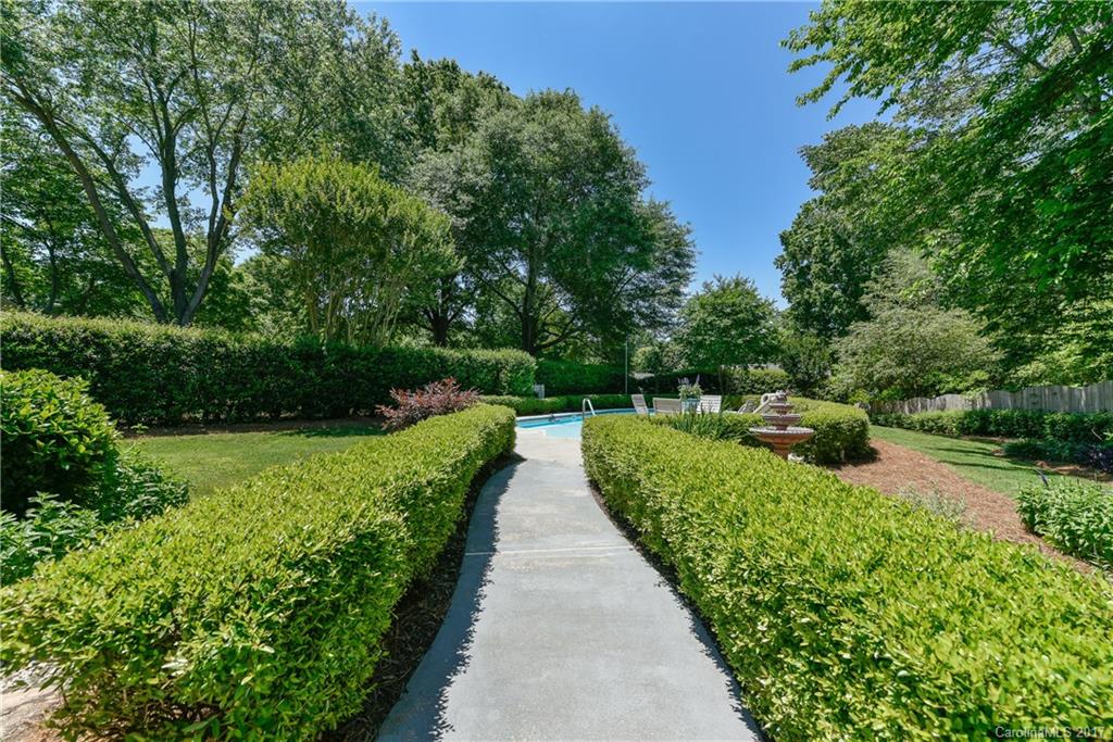 2343 Ainsdale Road Charlotte NC 28226