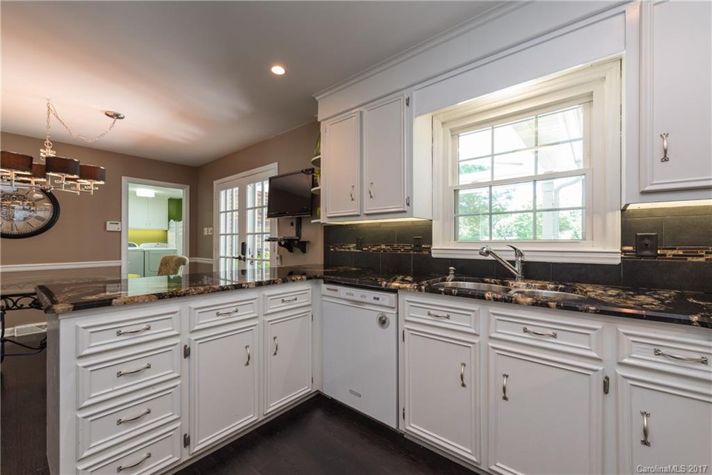 2343 Ainsdale Road Charlotte NC 28226