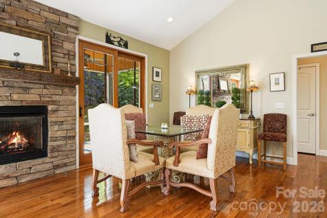 411 Alta Circle Hendersonville NC 28739