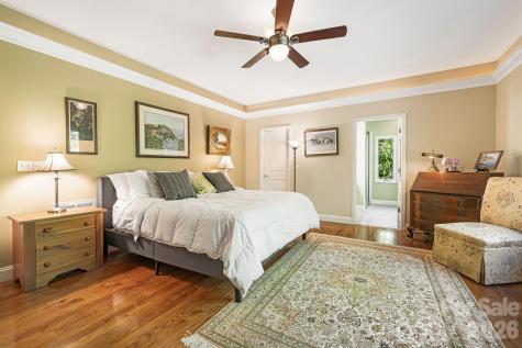 411 Alta Circle Hendersonville NC 28739