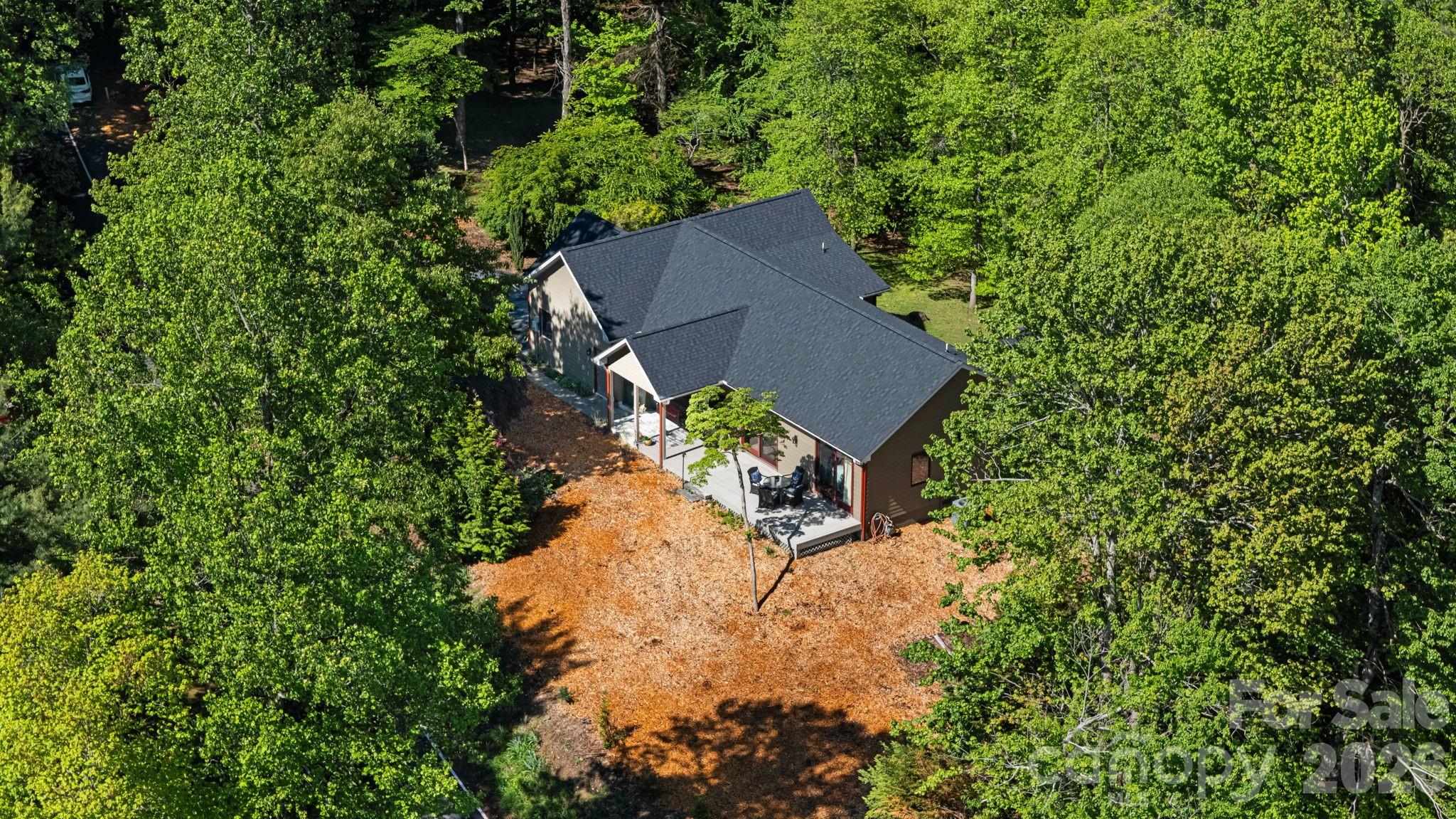 411 Alta Circle Hendersonville NC 28739