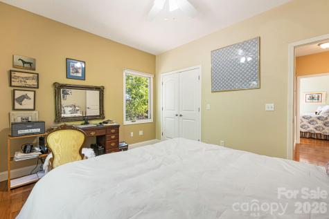 411 Alta Circle Hendersonville NC 28739