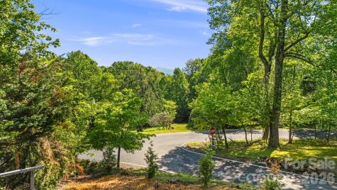 411 Alta Circle Hendersonville NC 28739